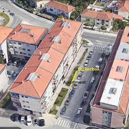 Apartamento Lovely 3-bedroom W/ Free Parking On Premises Queluz